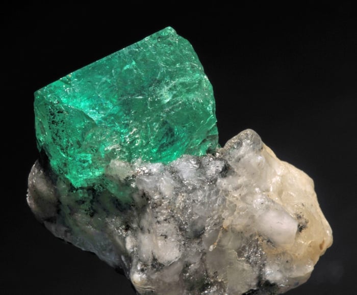 Emerald gemstone value example