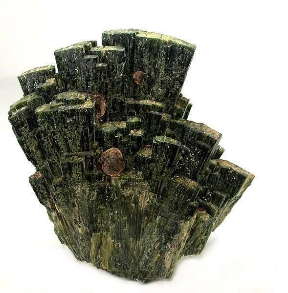 Hedenbergite specimen 3