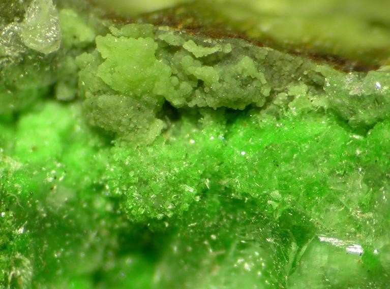 Kambaldaite specimen - rock identification