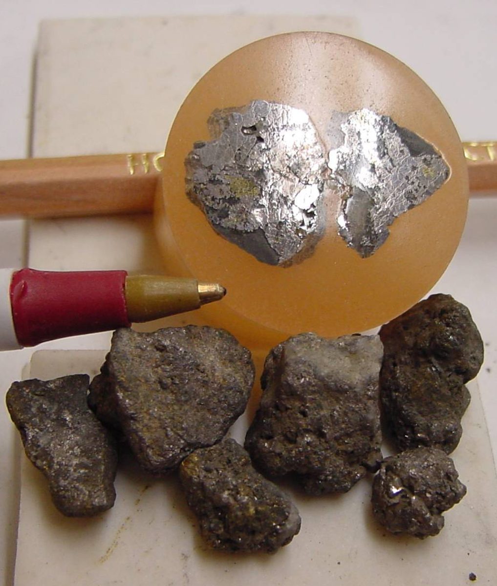 Linnaeite specimen - rock identification