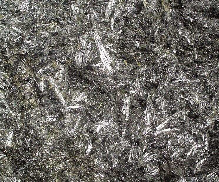 Ludwigite specimen - rock identification