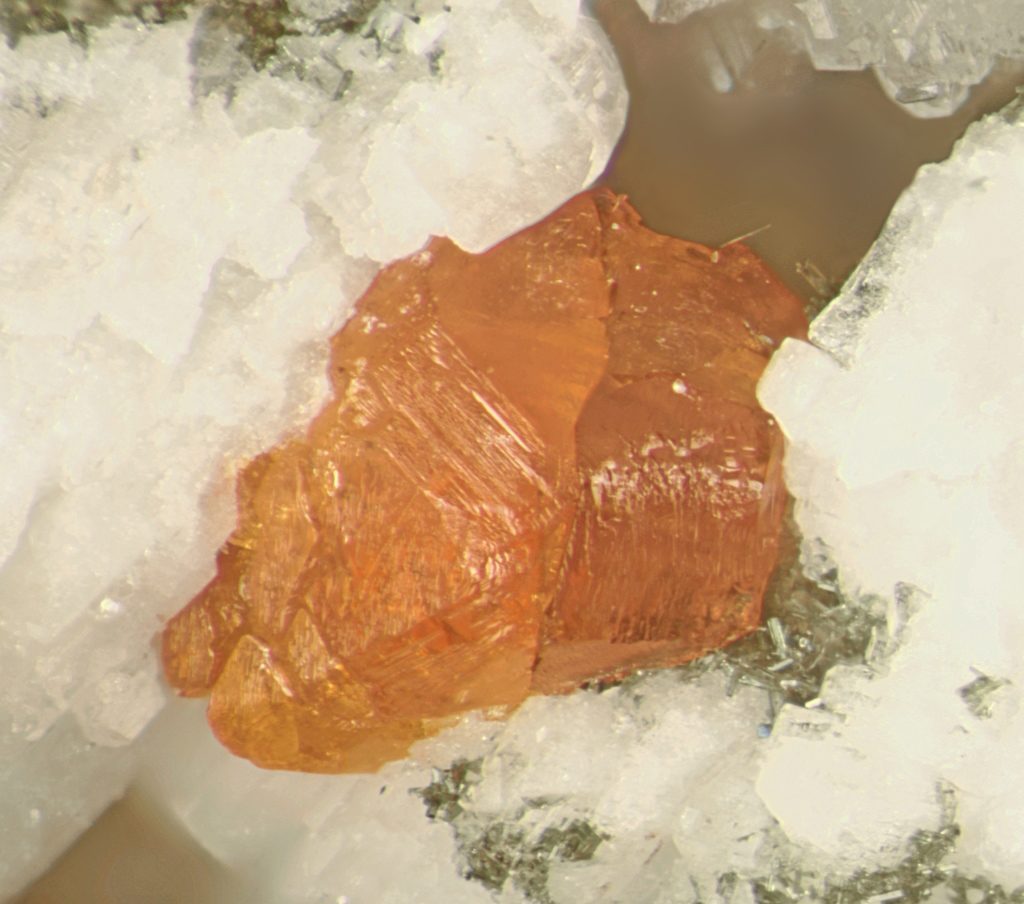 Manganokhomyakovite specimen - rock identification