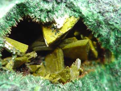 Marthozite specimen - rock identification