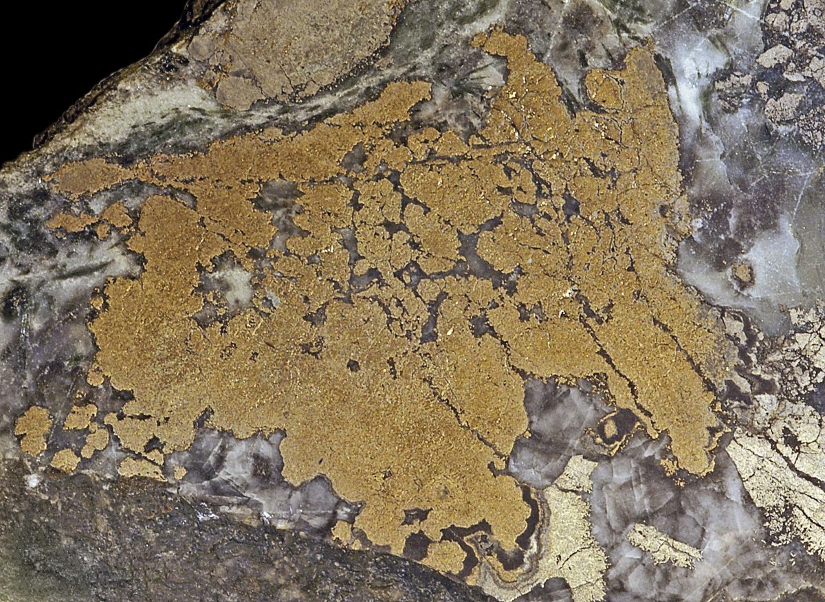 Nickeline specimen - rock identification