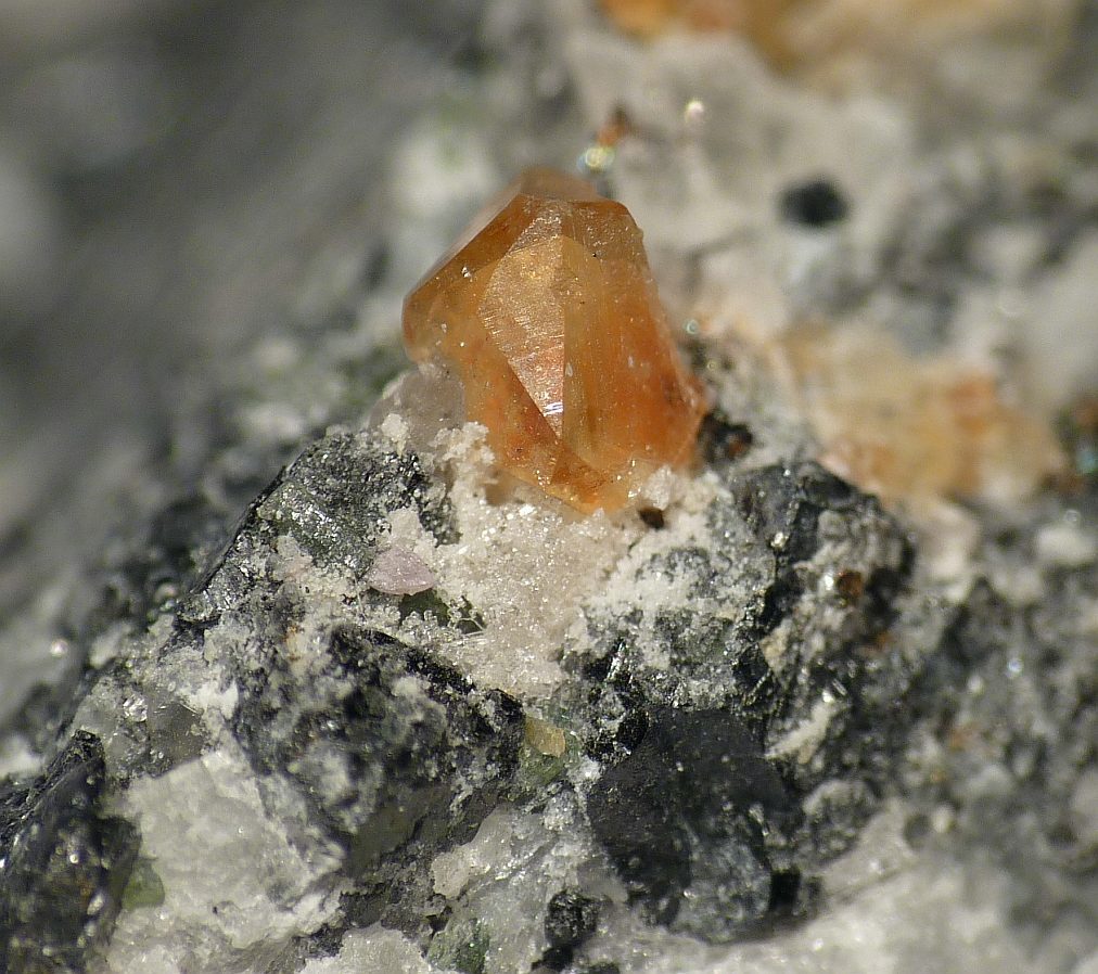 Quintinite specimen - rock identification