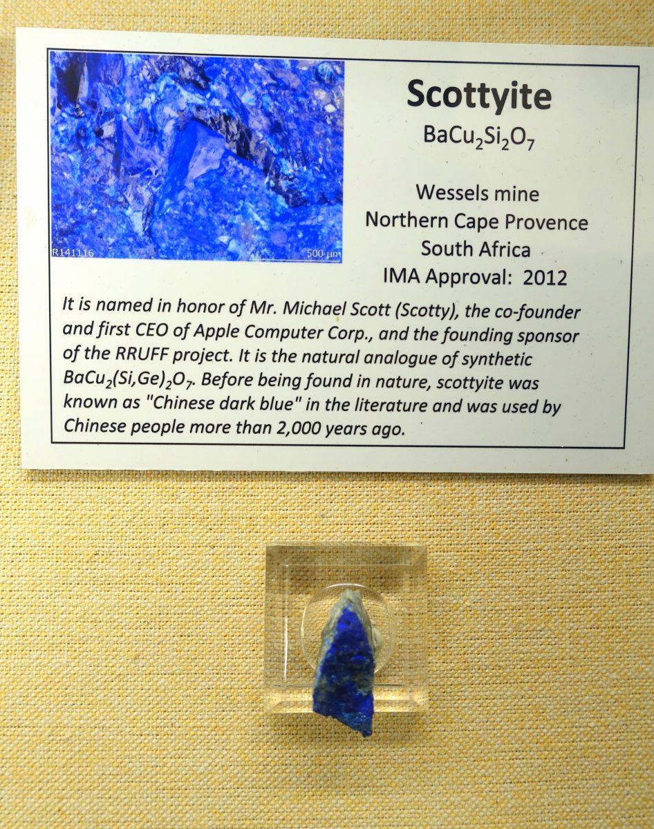 Scottyite specimen - rock identification
