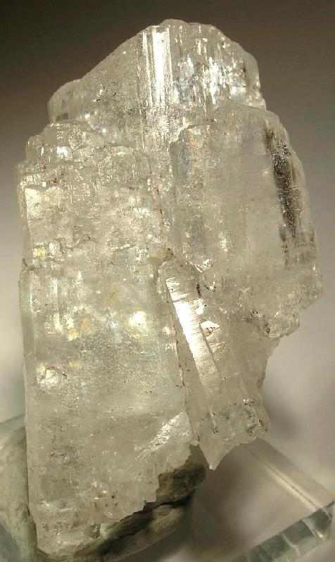 Sellaite specimen - rock identification