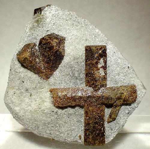 Staurolite specimen - rock identification