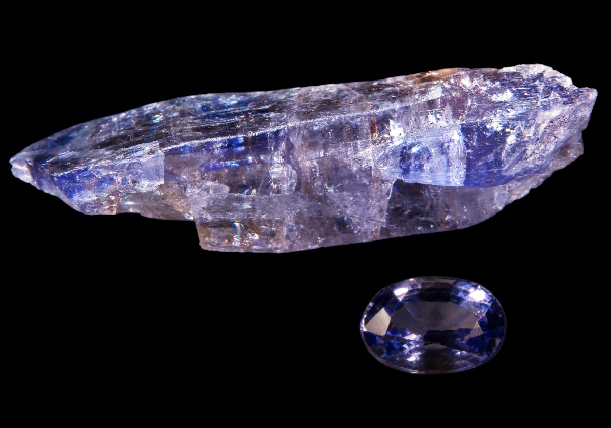 Tanzanite specimen - rock identification