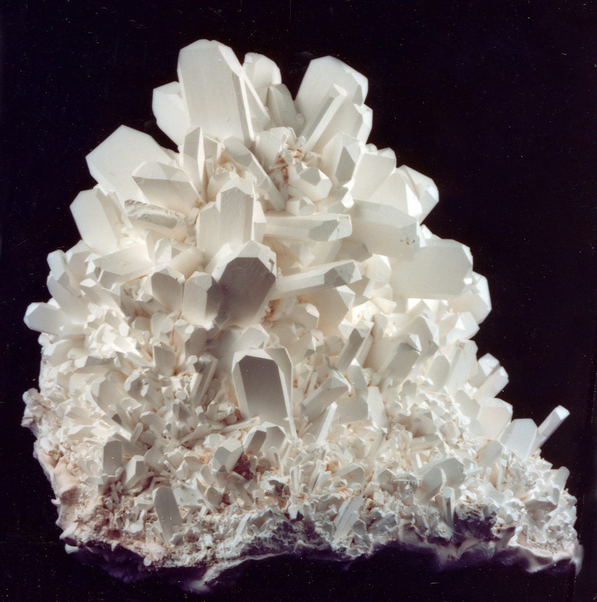 Tincalconite specimen - rock identification