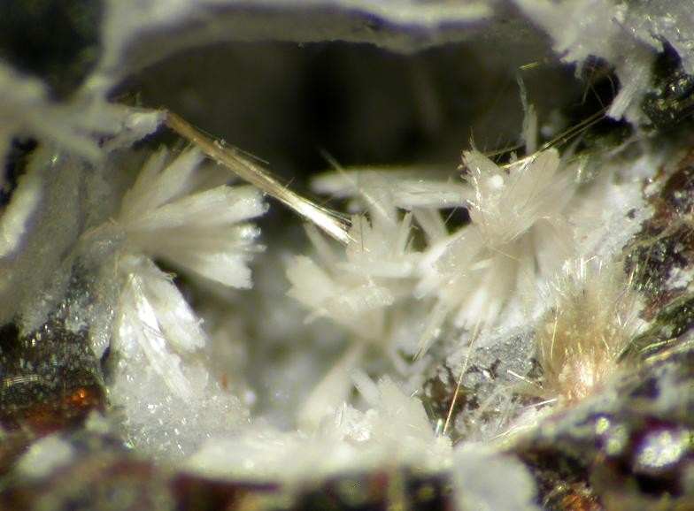 Zorite specimen - rock identification