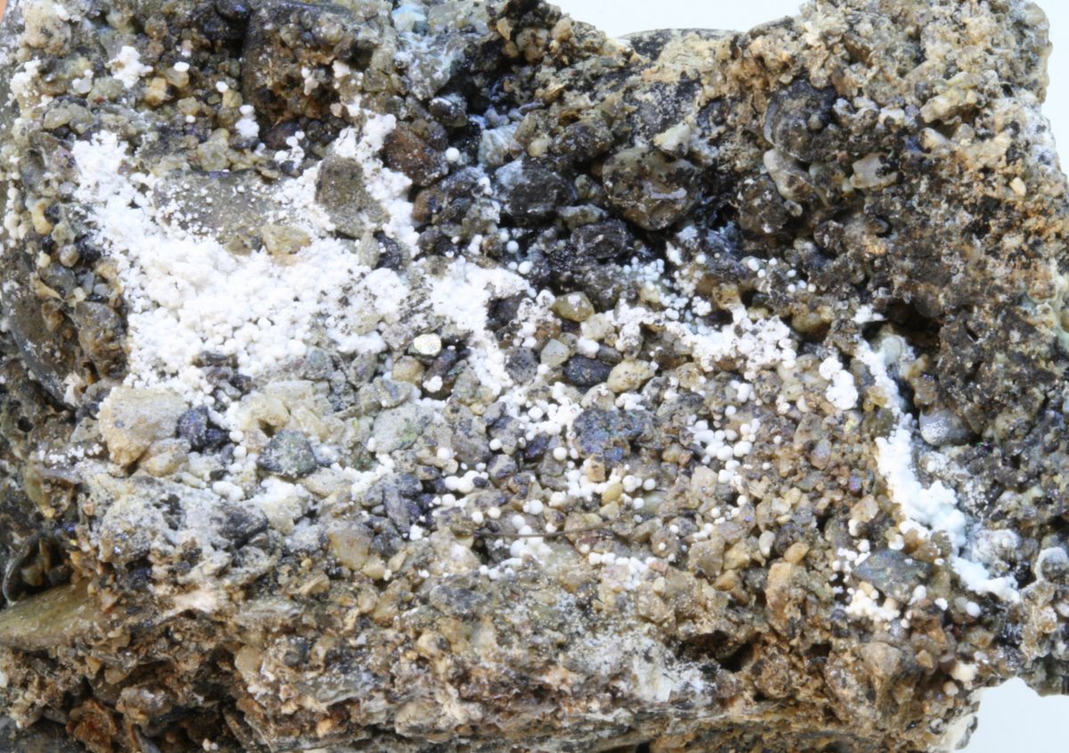 Felsőbányaite specimen - rock identification